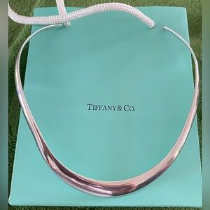 Tiffany & Co. Vintage 925 Silver Torque Choker Necklace Mexico.